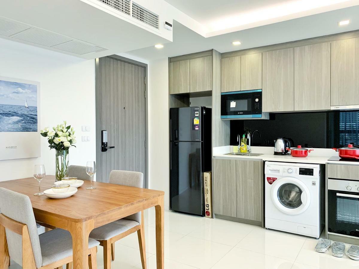 Sukhumvit Asok Modern Suite Bangkok Bagian luar foto