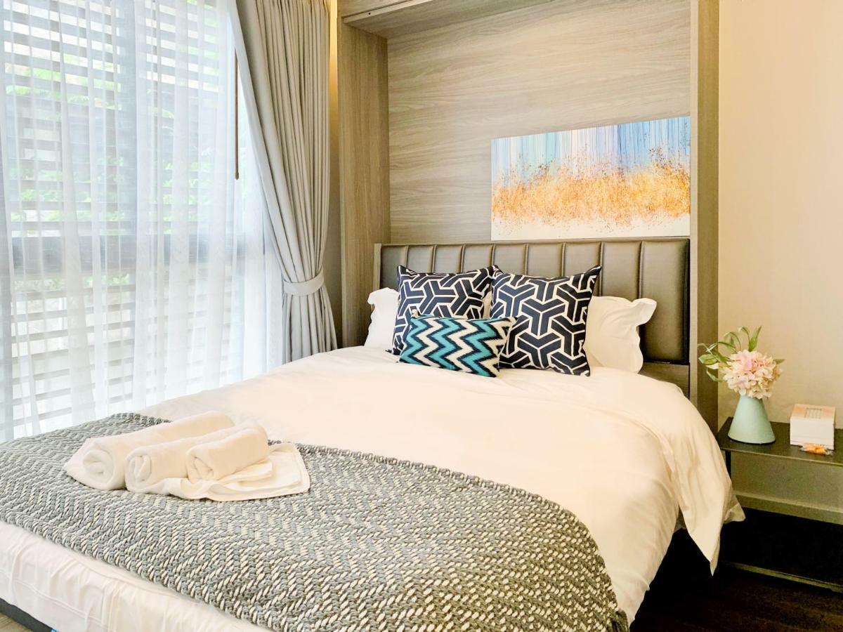Sukhumvit Asok Modern Suite Bangkok Bagian luar foto