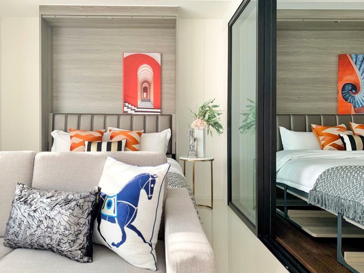Sukhumvit Asok Modern Suite Bangkok Bagian luar foto