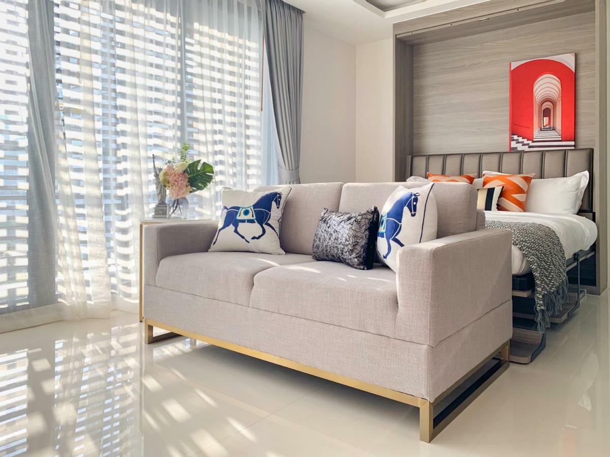 Sukhumvit Asok Modern Suite Bangkok Bagian luar foto