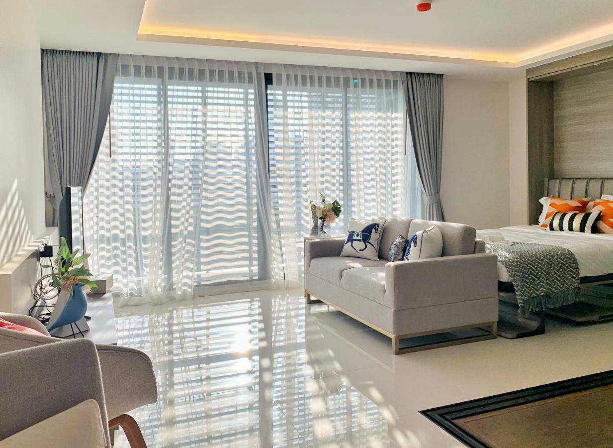 Sukhumvit Asok Modern Suite Bangkok Bagian luar foto